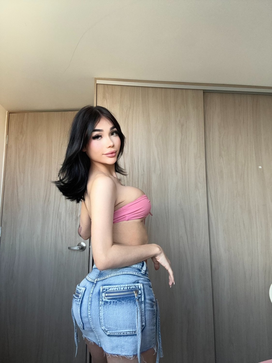 Gallery item 88